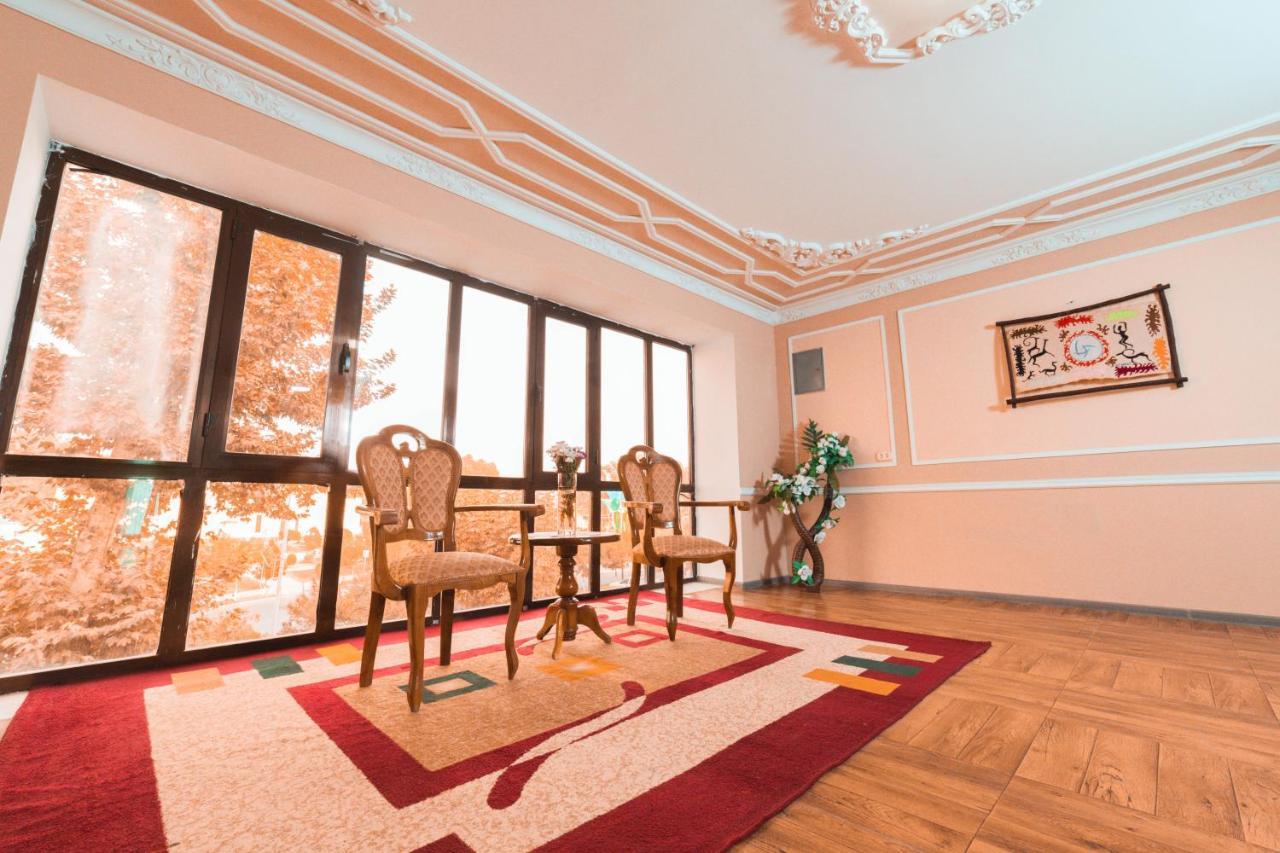 Reikartz Kokand Ngoại thất bức ảnh